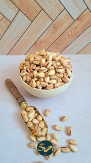 پسته اکبری نمکی درجه یک